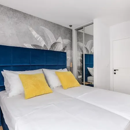 Luxury Marijeta, Sea View, Free Parking Сплит