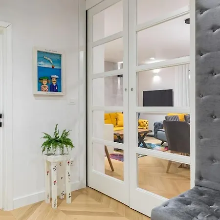 Апартаменти Luxury Marijeta, Sea View, Free Parking *